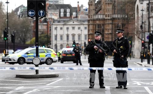 Vương quốc Anh: mục tiêu mới của khủng bố         