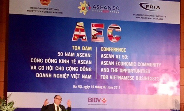 Cộng đồng kinh tế ASEAN (AEC) và cơ hội cho doanh nghiệp Việt Nam