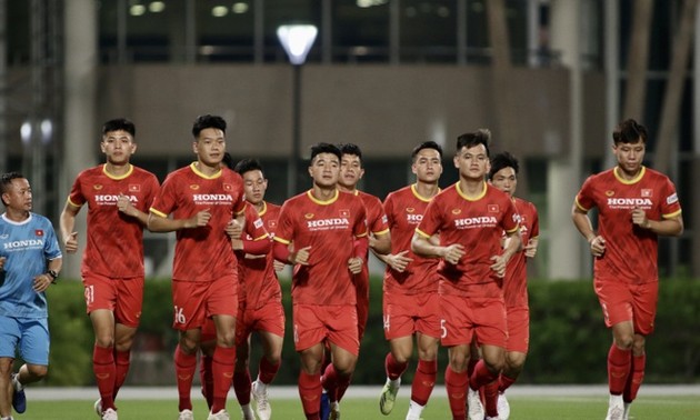 Vòng loại World Cup 2022: Đội tuyển Việt Nam có buổi tập đầu tiên tại UAE
