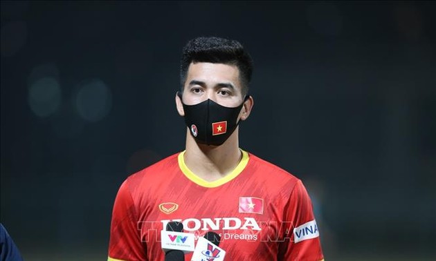 Nguyễn Tiến Linh chiến thắng trong cuộc bình chọn "Ngôi sao tương lai" của AFC