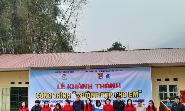 NXB Kim Đồng khánh thành 2 phòng học tại Nà Khuông, Cao Bằng