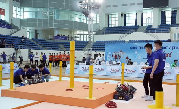 Khai mạc Vòng chung kết Cuộc thi Sáng tạo Robot Việt Nam năm 2023