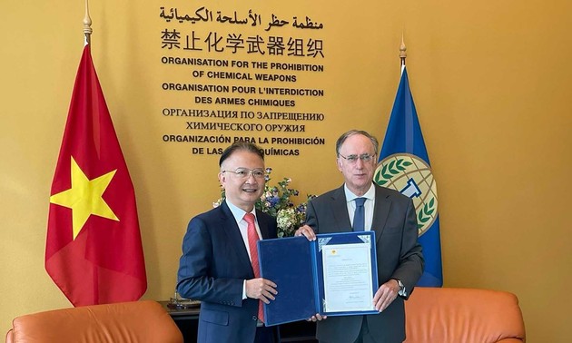 Việt Nam thúc đẩy hợp tác với Tổ chức Cấm Vũ khí hóa học