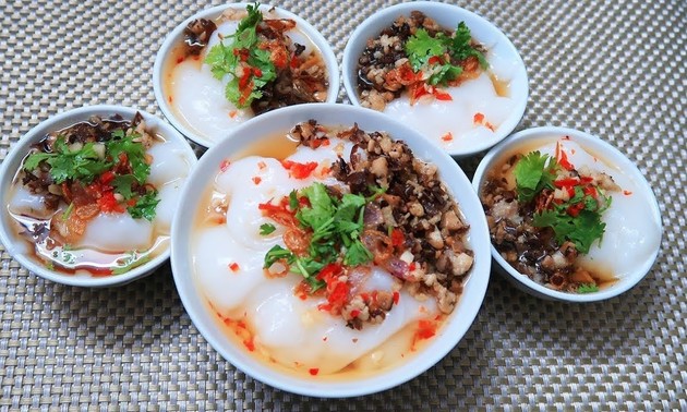 แบ๋งดุ๊ก – อาหารว่างช่วงอากาศหนาวในกรุงฮานอย