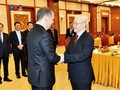 Vietnamese leaders meet United Russia party Chairman Medvedev