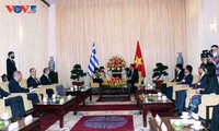 Ciudad Ho Chi Minh y Grecia promueven la colaboración en los sectores socioeconómicos