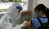 Vietnam por acelerar la vacunación anticovid-19 para niños de 5 a 11 años 