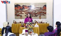 Vicepresidenta de Vietnam destaca el poder blando en la cooperación internacional al reunirse con mujeres diplomáticas