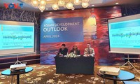 아시아개발은행 ADB “베트남 경제 회복세 보여”