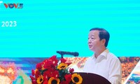 Erschließung der Vorteile zur Entwicklung Nordzentralvietnams und zentralvietnamesischer Küstenregion