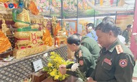 Lễ cầu siêu cho các anh hùng liệt sĩ Việt Nam và Lào hy sinh tại Luangprabang