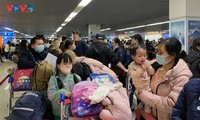 Six flights repatriate 1,700 Vietnamese people from Ukraine 