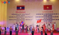 Vietnam y Laos estrechan lazos de amistad y cooperación a nivel local y nacional