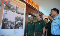 Prosiguen actividades conmemorativas de la victoria de Dien Bien Phu en el aire