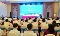 Trân Hông Hà préside une réunion du Conseil de coordination pour le Centre septentrional et le Centre littoral