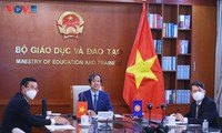 บรรดาประเทศอาเซียนหารือเกี่ยวกับมาตรการ “ฟื้นฟูการเรียนและสร้างสรรค์ระบบการศึกษา”