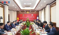 Hội nông dân Việt Nam và Mặt trận Lào Xây dựng Đất nước tăng cường hợp tác