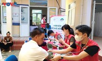 “Hành trình nhân đạo - Trao nhận yêu thương” với nhiều hoạt động ý nghĩa tại Điện Biên