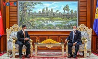Vun đắp quan hệ hợp tác toàn diện Việt Nam- Campuchia