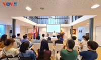 Hội Khoa học Công nghệ và IT Việt Nam tại Hà Lan tổ chức tọa đàm