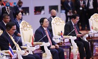 Prime Minister Pham Minh Chinh attends ASEAN Summit's activities