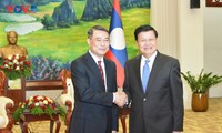 Tổng Bí thư, Chủ tịch nước Lào tiếp Chánh Văn phòng Trung ương Đảng Cộng sản Việt Nam
