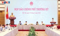 越南政府聚焦9大措施发展经济社会