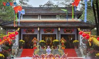 Eröffnung des Festes des Huyen-Tran-Tempels: Gedenken an Vorfahren