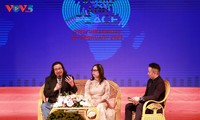 越南之声广播电台庆祝以“广播与和平”为主题的2.13世界广播日