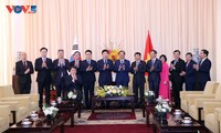 Vorsitzender von Ho Chi Minh Stadt empfängt südkoreanischen Parlamentspräsidenten