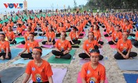 ວັນ Yoga ສາກົນຄັ້ງທີ 8 ໄດ້ຈັດຂຶ້ນຢູ່ຫຼາຍແຂວງ, ນະຄອນໃນທົ່ວປະເທດ