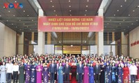 Presidente del Parlamento se reúne con el Grupo de Mujeres Diputadas de Vietnam