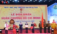 Pham Minh Chinh au 30e anniversaire de la refondation de la province de Soc Trang