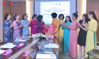 Diễn đàn phụ nữ Việt Nam tại Châu Âu ký kết hợp tác với Hiệp hội nữ doanh nhân thành phố Hà Nội