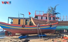 Quang Binh tightens management of “three nos” fishing vessels