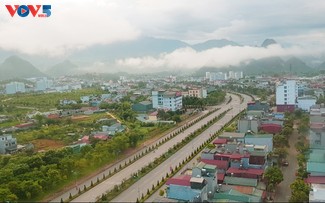 Provinsi Lai Chau Melestarikan Identitas Budaya Etnis yang terkait dengan Pengembangan Pariwisata