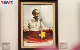 Họa sỹ Việt kiều và những bức tranh đặc sắc về Bác Hồ 