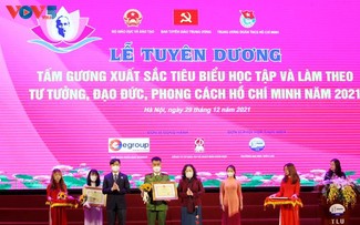 Trao giải Cuộc thi “Tuổi trẻ học tập và làm theo tư tưởng, đạo đức, phong cách Hồ Chí Minh” năm 2021