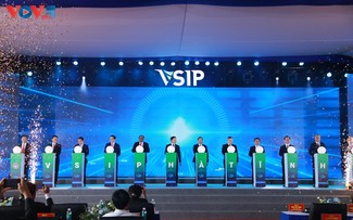 Vizepremierminister Tran Hong Ha: Antriebkraft für Entwicklung in Ha Tinh schaffen
