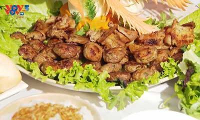 Le porc grillé, un vrai délice vietnamien