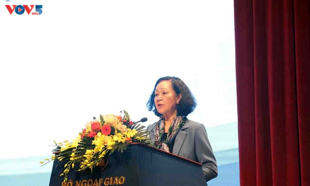 Lanzan libro del Secretario General del PCV sobre la diplomacia vietnamita en la nueva situación