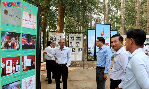 Exposición “Con Dao - Tra Vinh: conectando la cultura y el turismo”