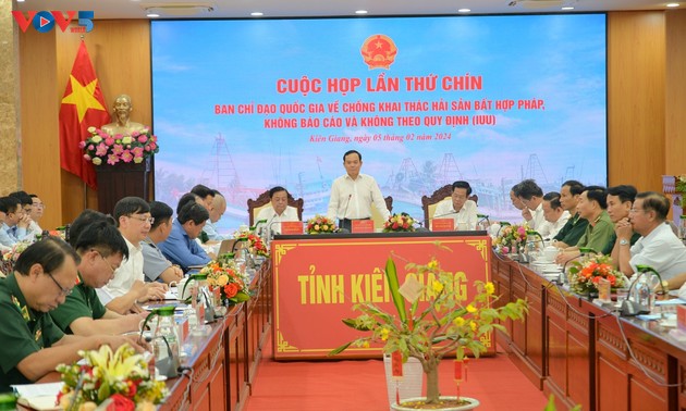 越南政府副总理陈刘光：严格处理非法、不报告和不管制捕捞行为
