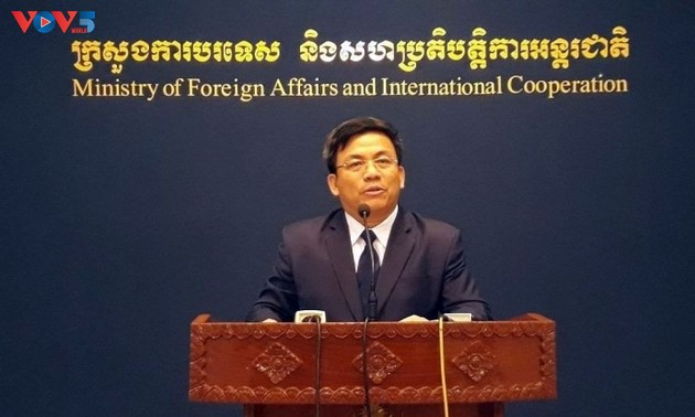 Kamboja Tunda Konferensi Terbatas Menlu ASEAN