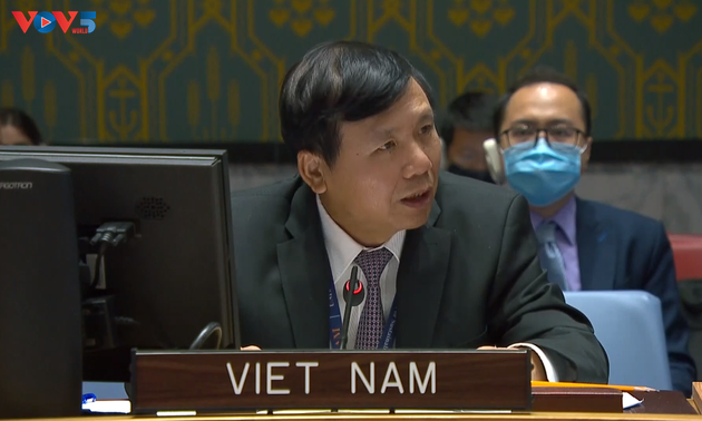 Vietnam calls on parties in Afghanistan to seek comprehensive political solution