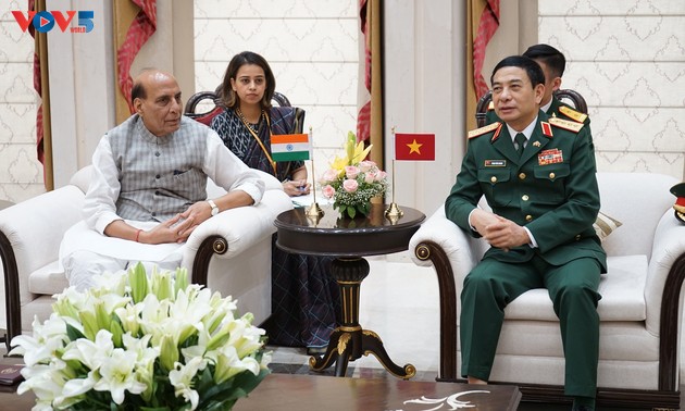 Promosikan Kerja Sama Pertahanan Vietnam – India