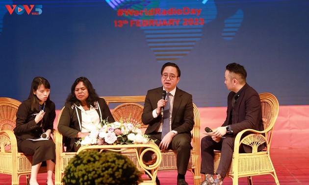 越南广播界与民族和人类和平渴望同行