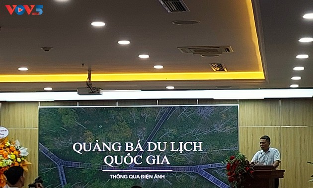 在国际旅游展会上宣传越南旅游