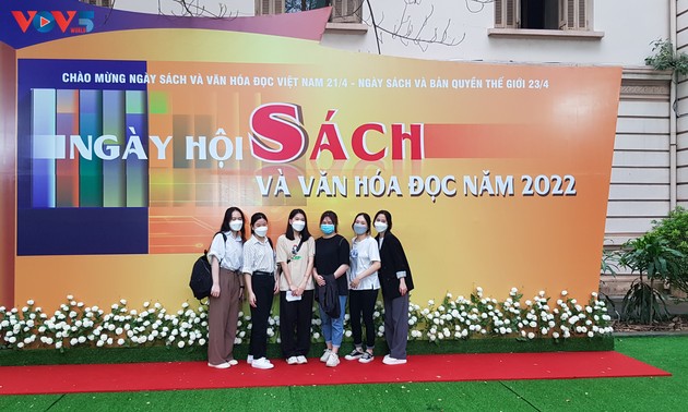 Der erste vietnamesische Tag der Bücher und Lesekultur gefeiert