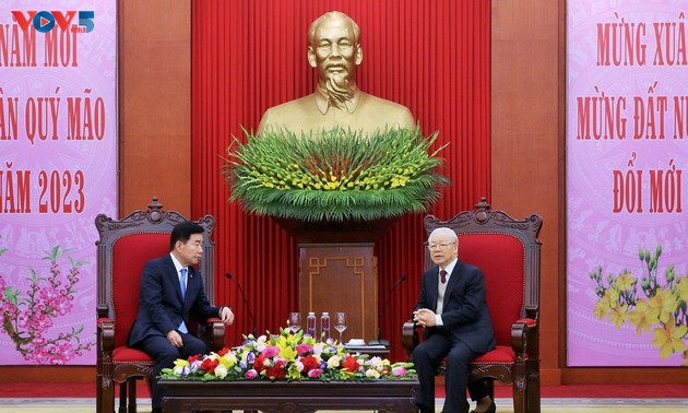 KPV-Generalsekretär Nguyen Phu Trong trifft Südkoreas Parlamentspräsident Kim Jin-pyo